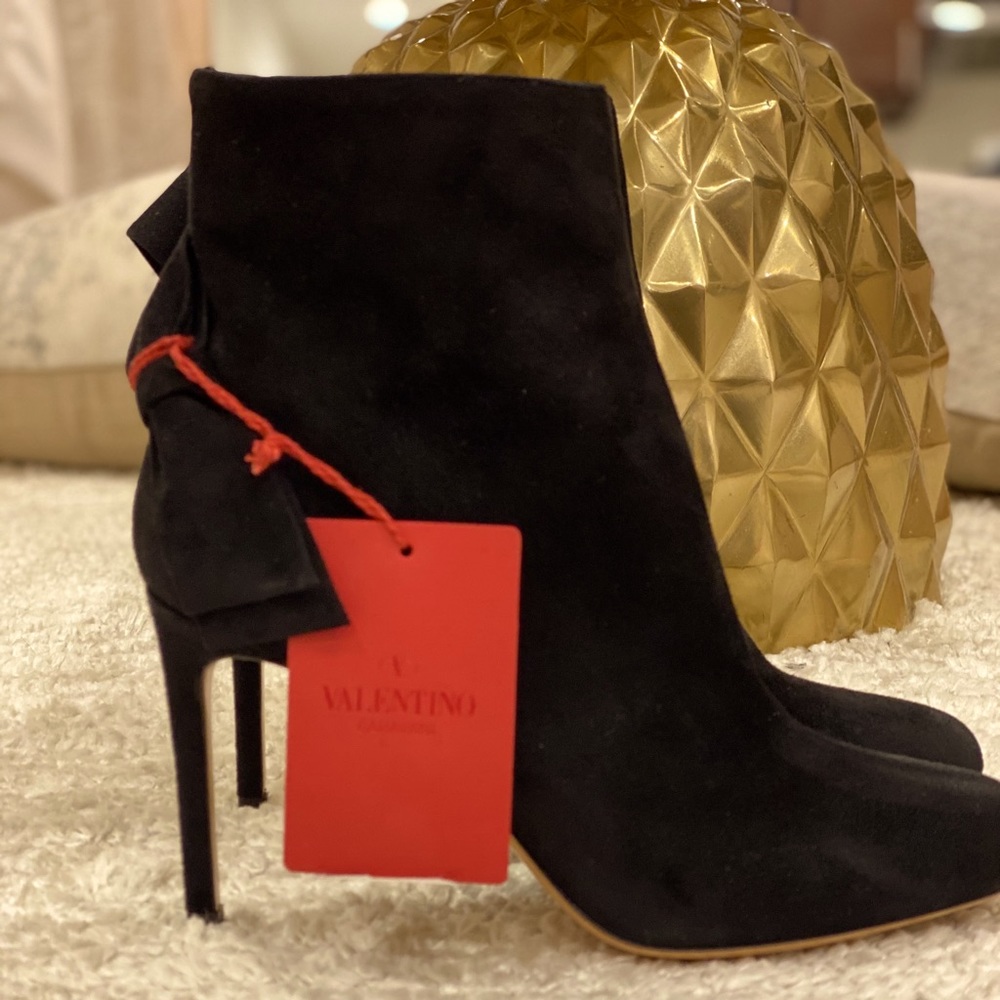 Authentic Valentino suede booties